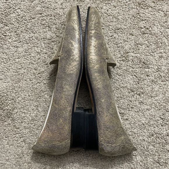 Stuart Weitzman Loafer Flat Gold Accent Snakeskin square toe leather soles - Picture 6 of 17